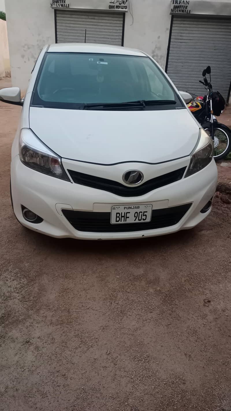 Toyota Vitz 2013/2016 automatic 4