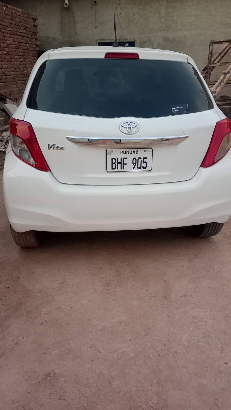 Toyota Vitz 2013/2016 automatic 5