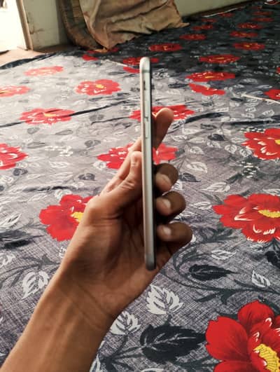 Apple iPhone 6S Plus