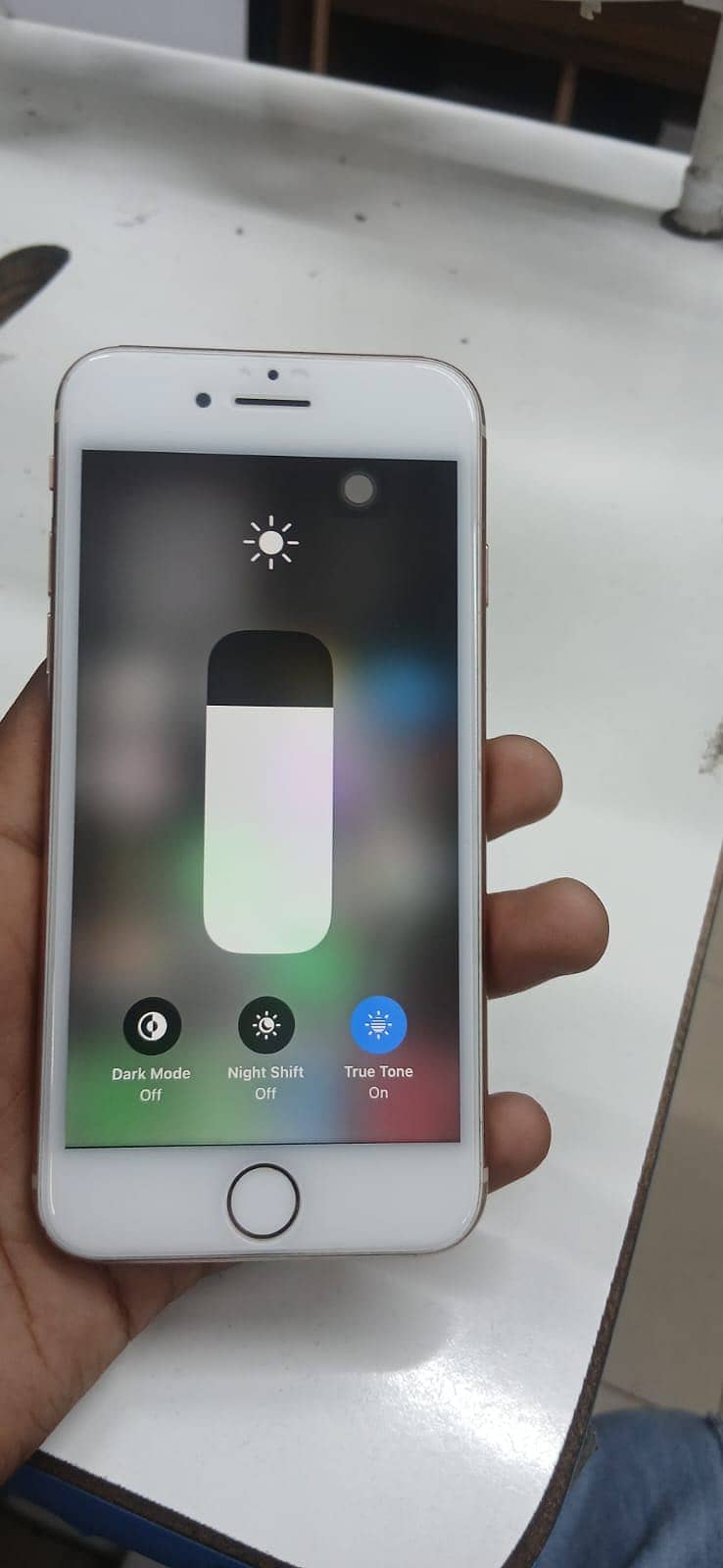 Apple iPhone 8 7
