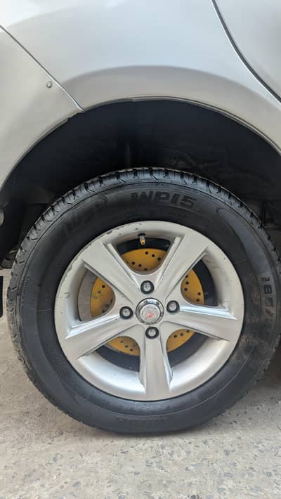 Toyota Vitz 2014