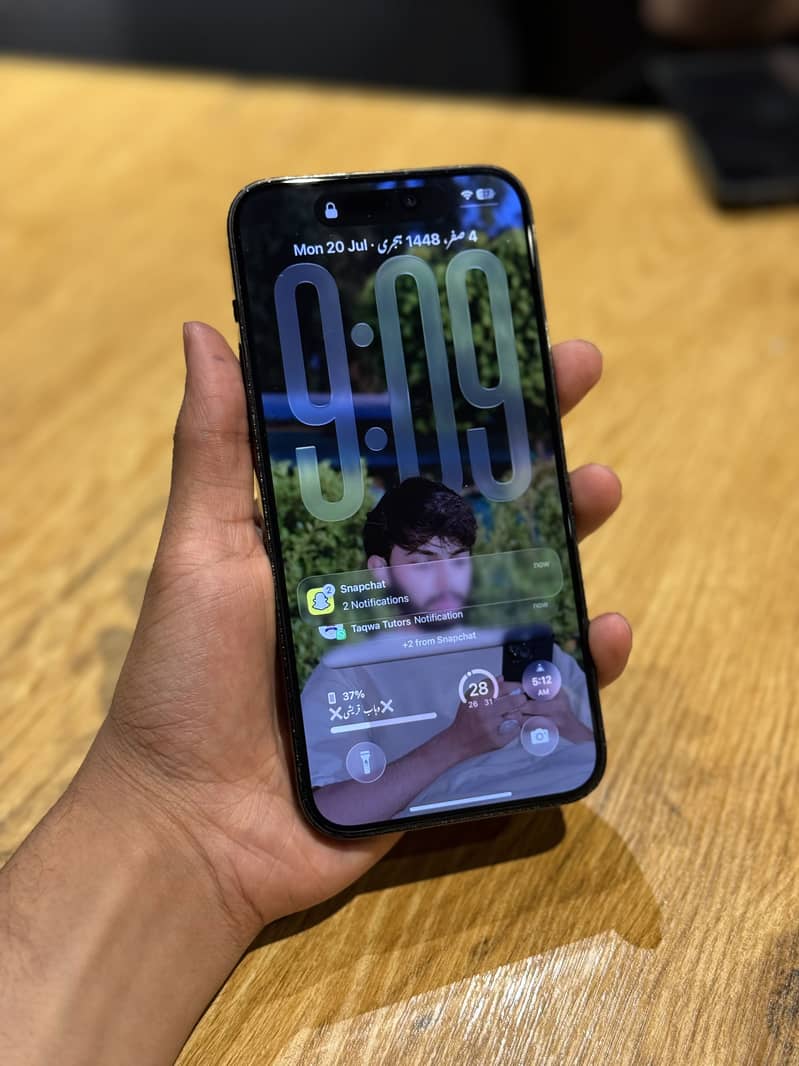 iPhone 14 pro max 6