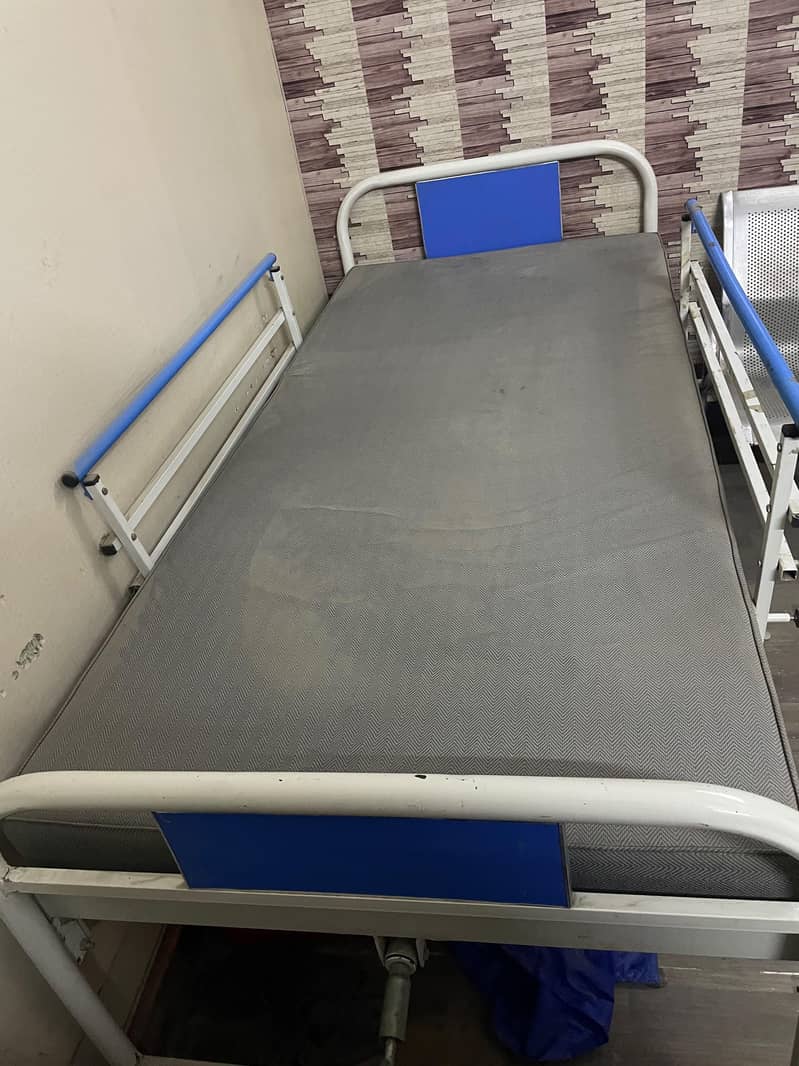 patient bed 1
