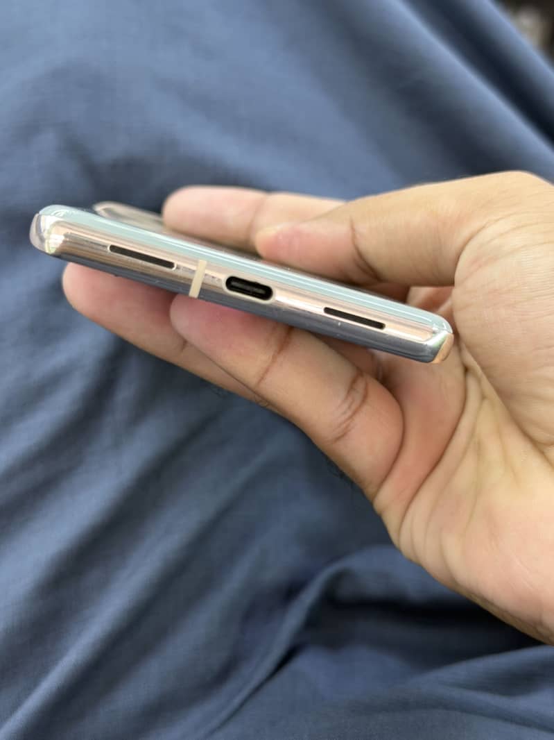 Google Pixel 7 Pro 0