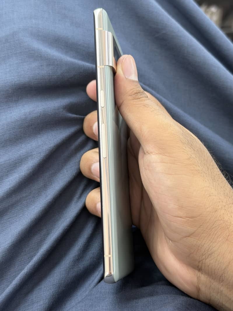 Google Pixel 7 Pro 6