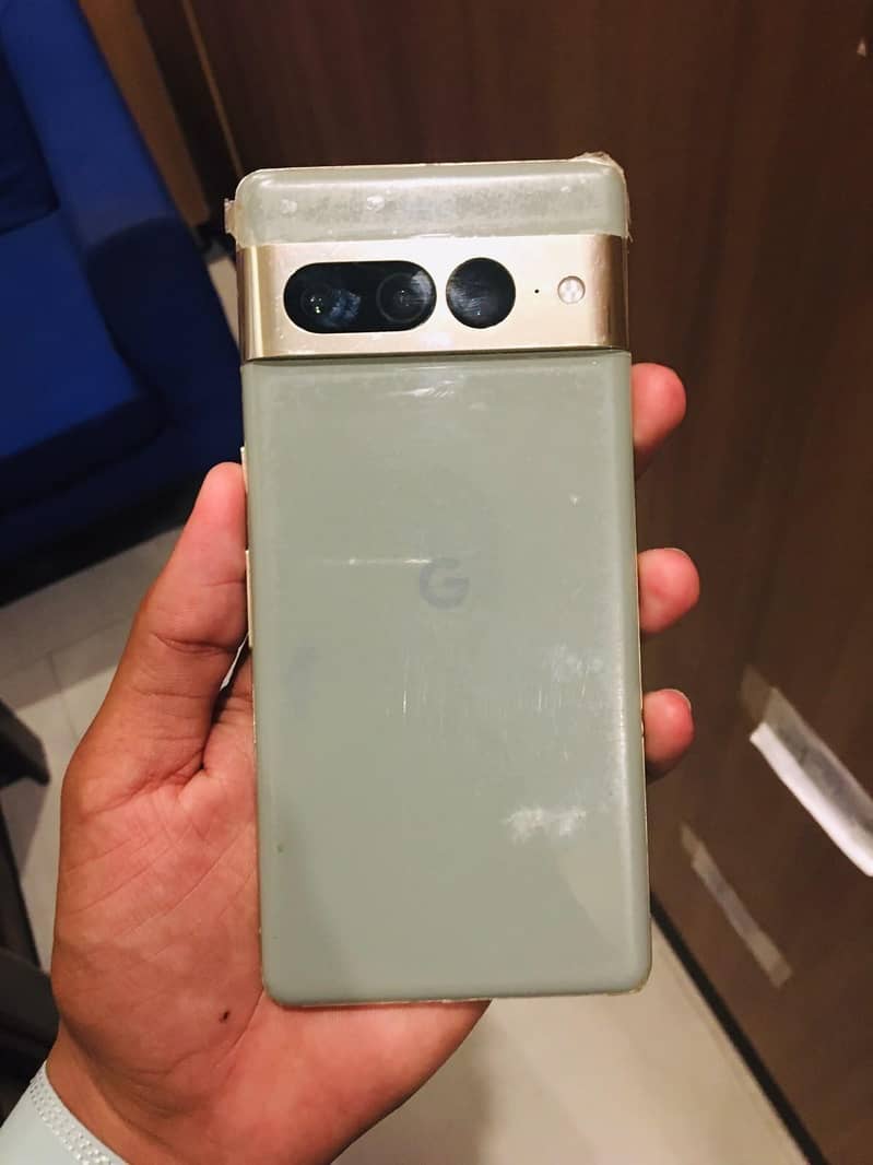 Google Pixel 7 Pro 2