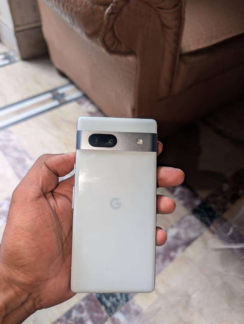 Google Pixel 7a 3
