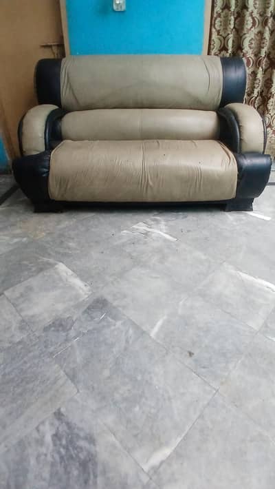 beautiful six seater sofa set