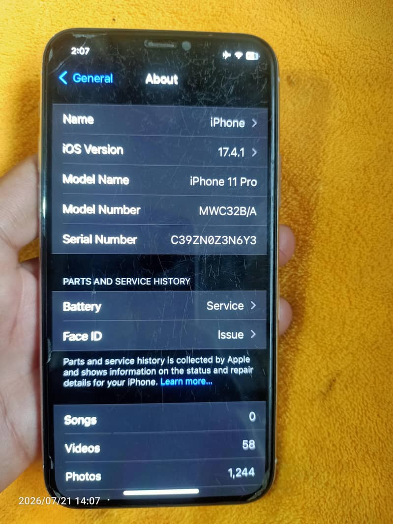Apple iPhone 11 Pro 2