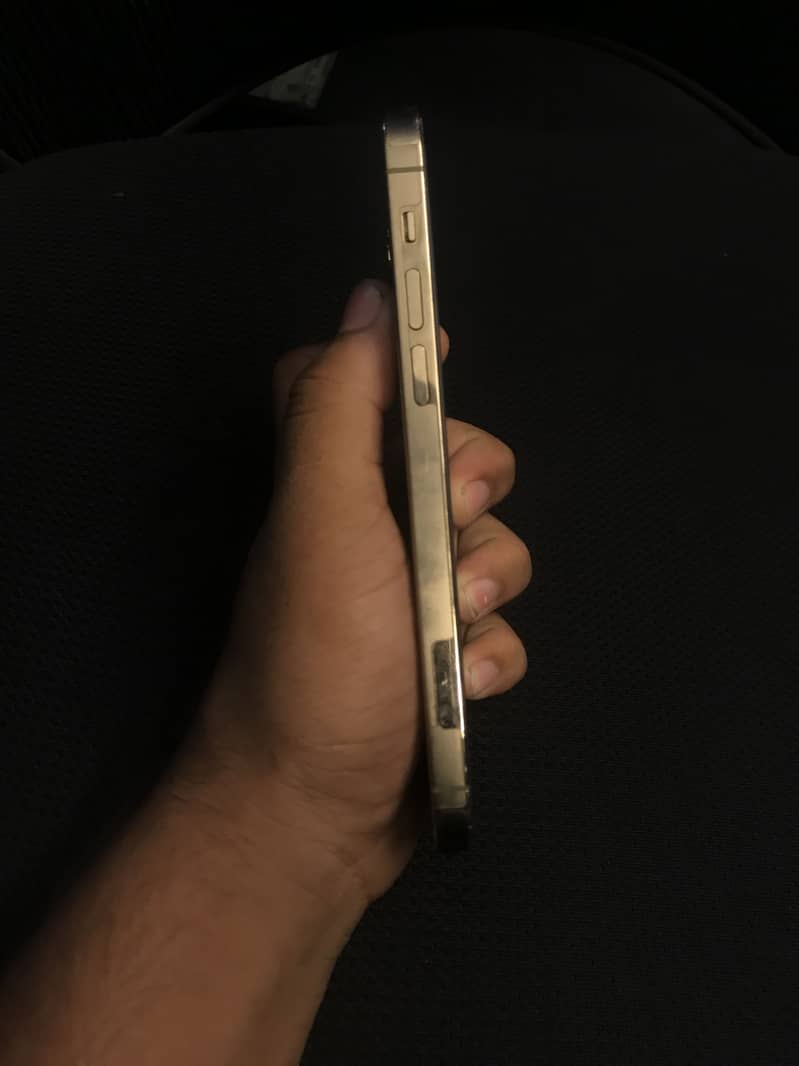 IPhone 12 pro 2