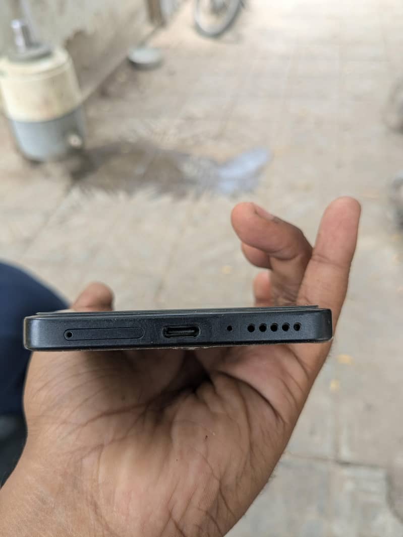 Redmi Note 13 4