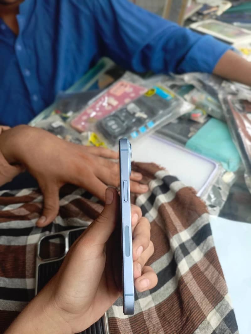 Iphone 14 jv 3