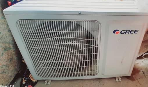 1 Ton Gree AC
