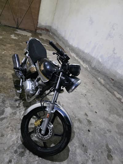 Honda CG 150 black 2025
