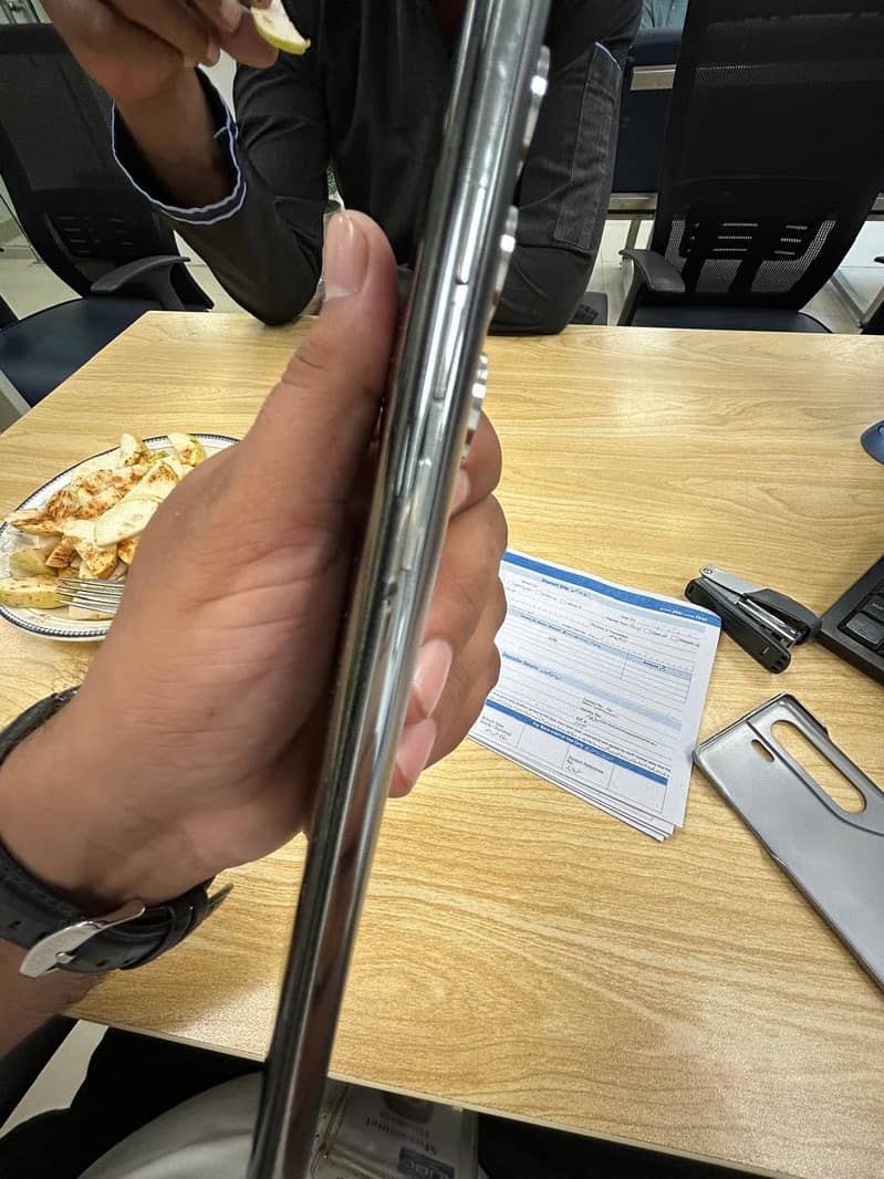 Tecno CAMON 40 Pro 3