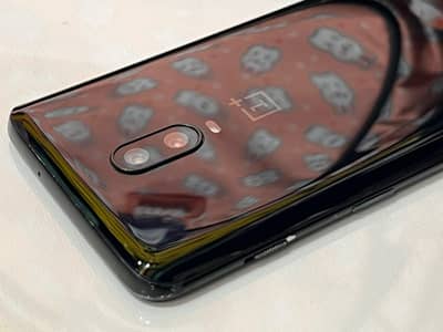  **Sal! OnePlus 6T – Premium Flagship Specs on a Budget!** 