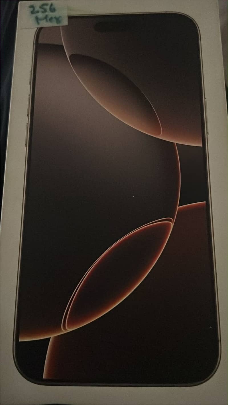 Apple iPhone 16 Pro Max 0
