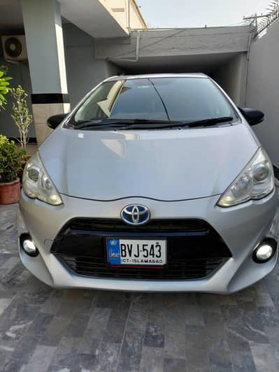 Toyota Aqua 2015