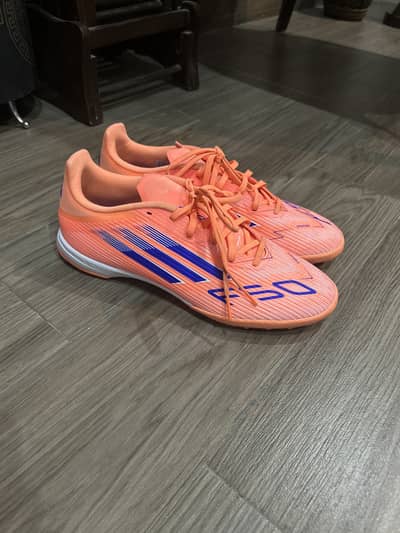 Adidas F50 size US 9 Eur 42 2/3