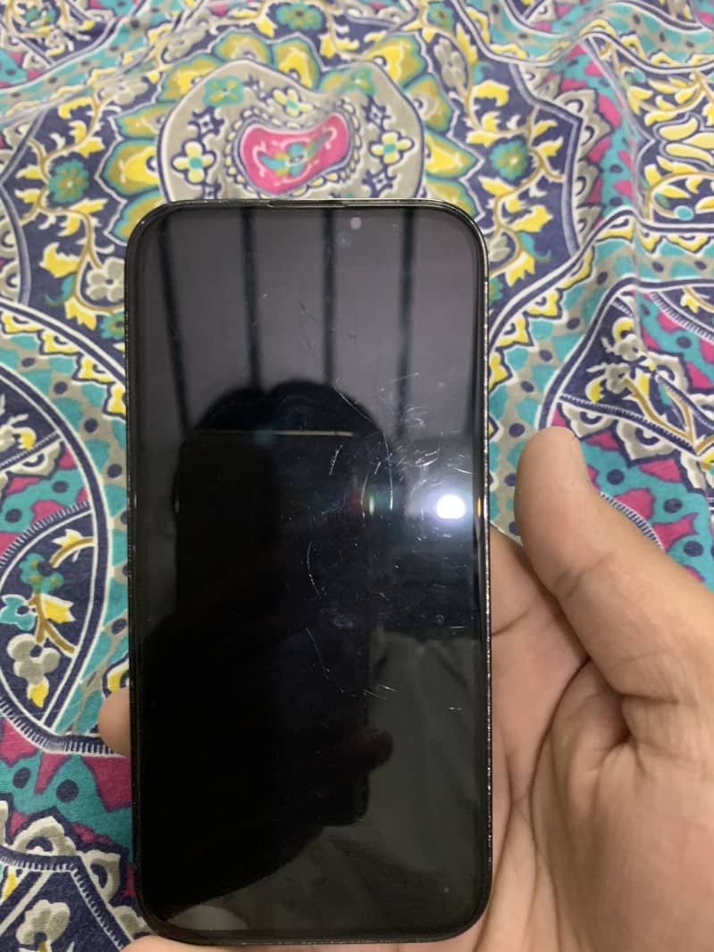 iPhone 14 Pro 2