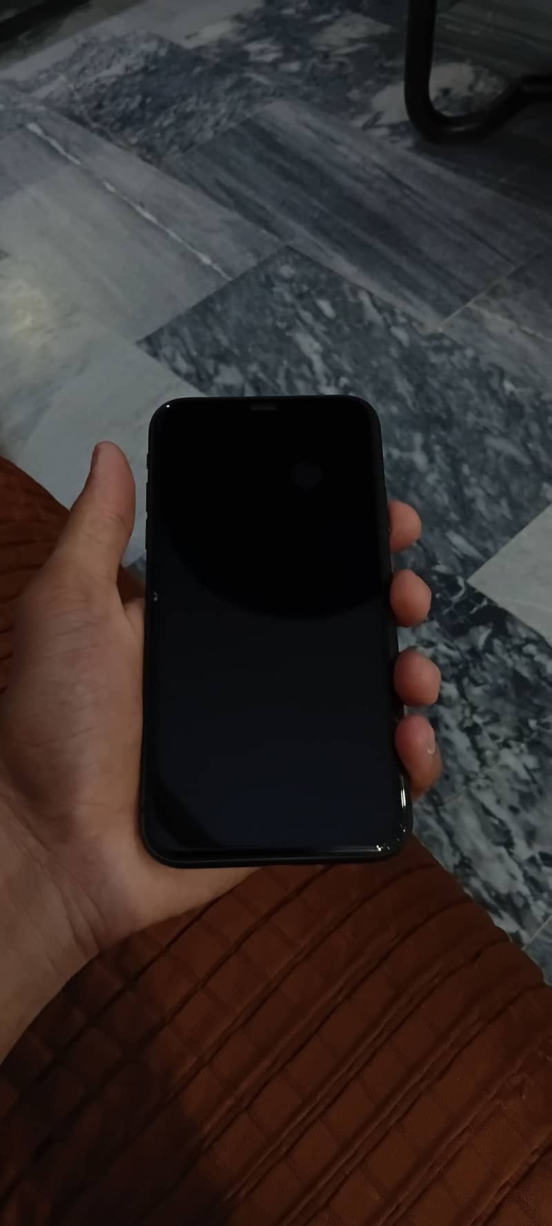 Apple iPhone 11 3