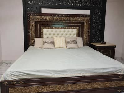 Heavy wood bed set with side tables and dressing 8 inches spring matrs