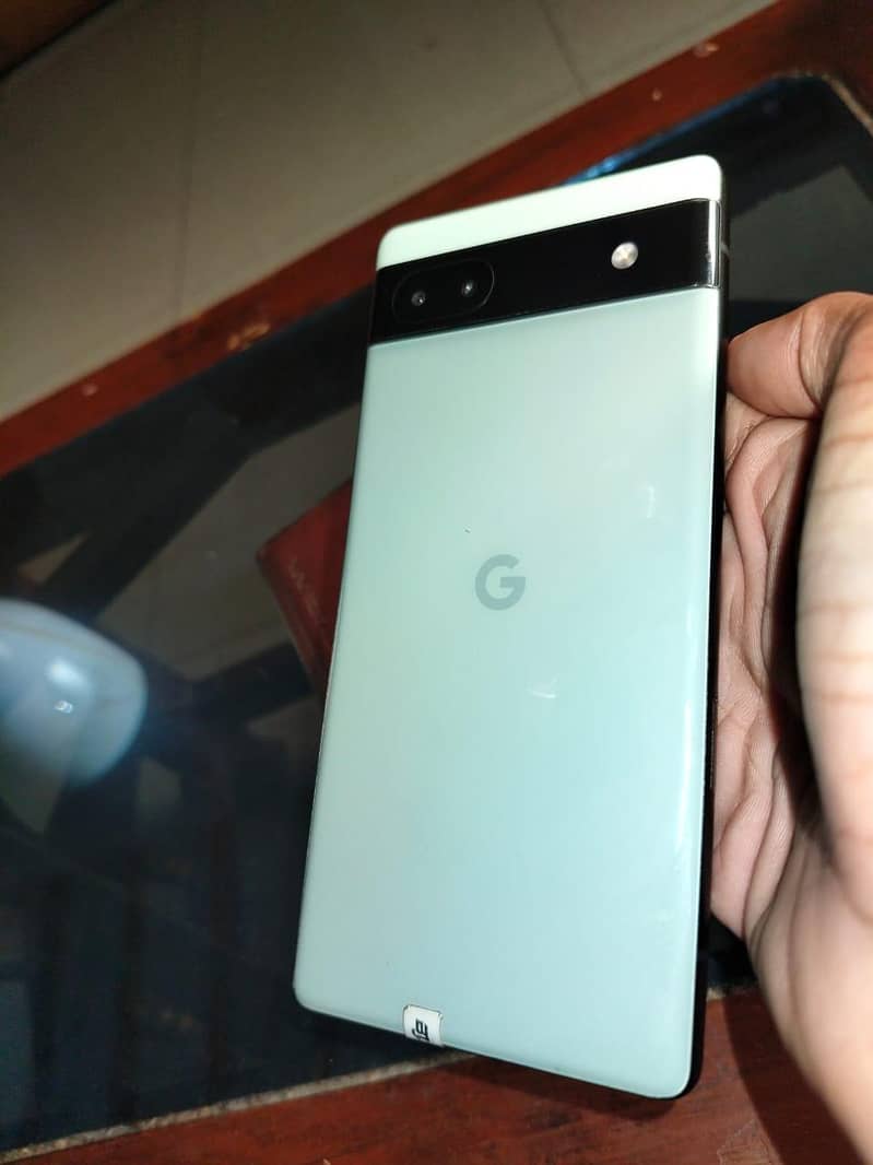 Google Pixel 6a 4