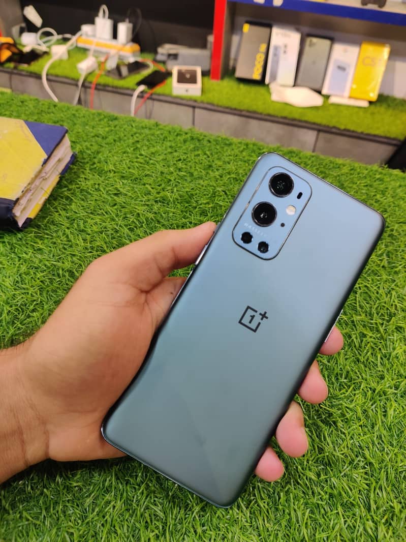 One Plus 9 Pro 0