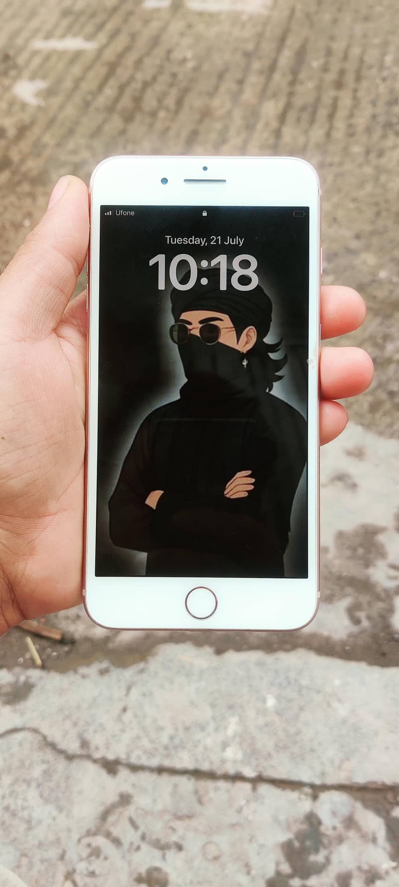 Apple iPhone 8 Plus 0
