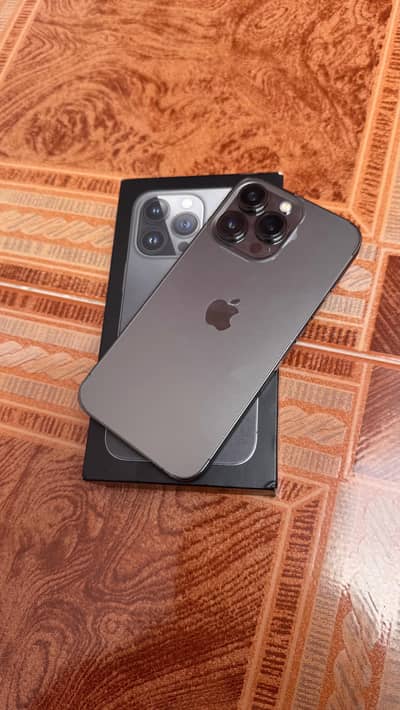 iPhone 13 Pro 256GB Graphite - PTA Approved - Dual SIM - 100% Battery