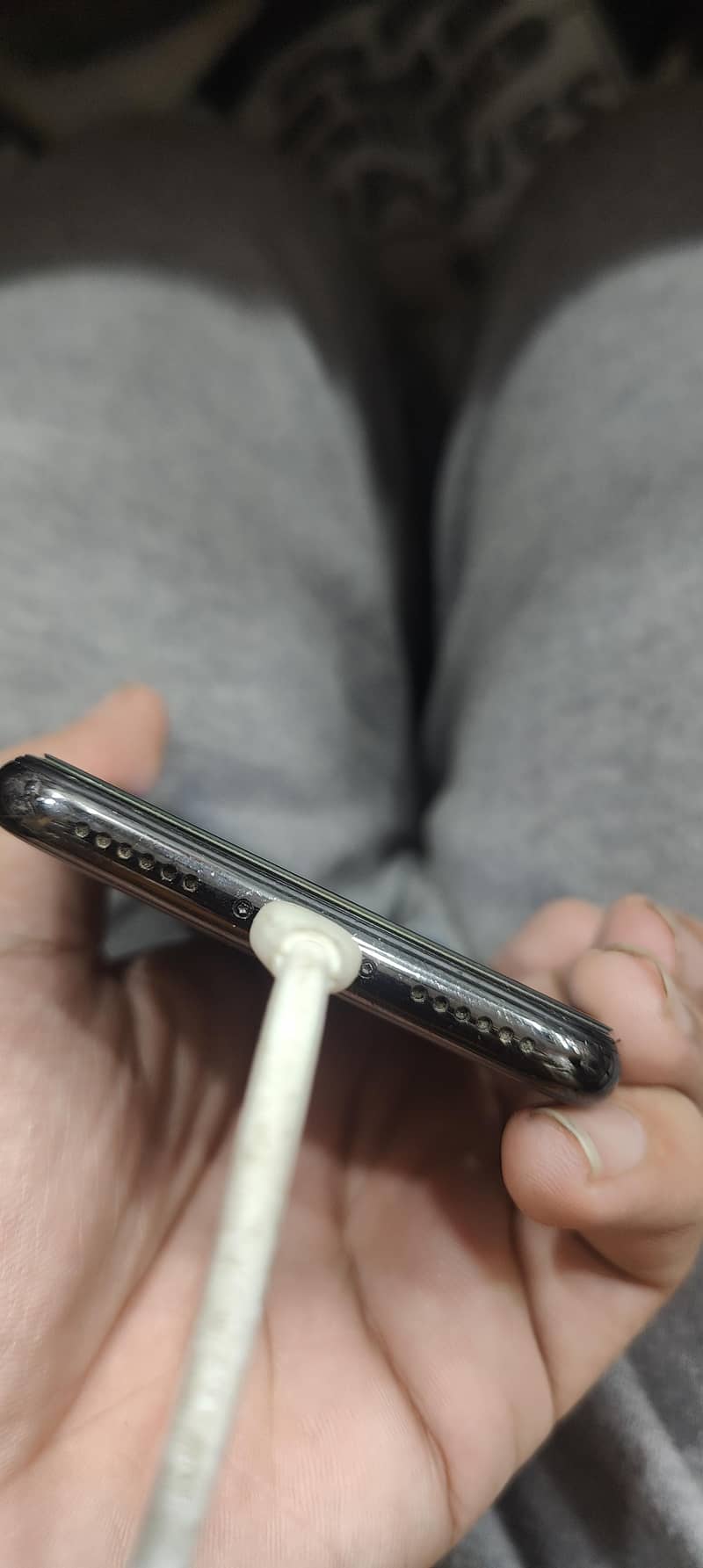 Apple iPhone X 4