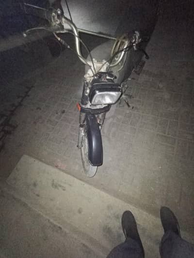 HEROr motorcycle