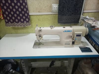 steching macheen DDL 8700.7