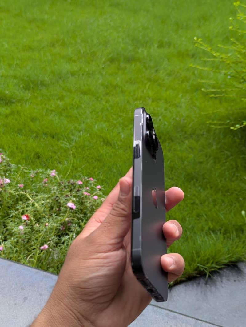 iphone 14 Pro Max 6