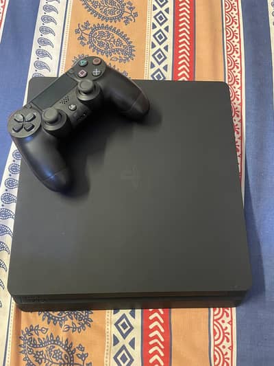 playstation 4 slim mint condition