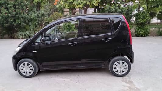 Daihatsu Move 2010/2014 Model, Total Genuine