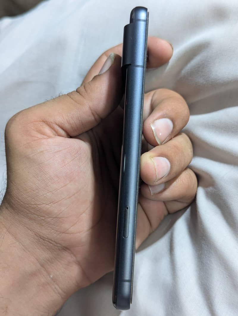 Google Pixel 8 2