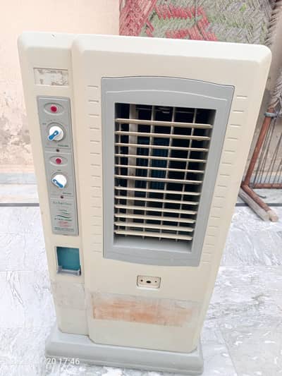 Air Cooler (Small for 1 Person)