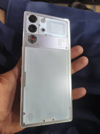 Red Magic 10S Pro