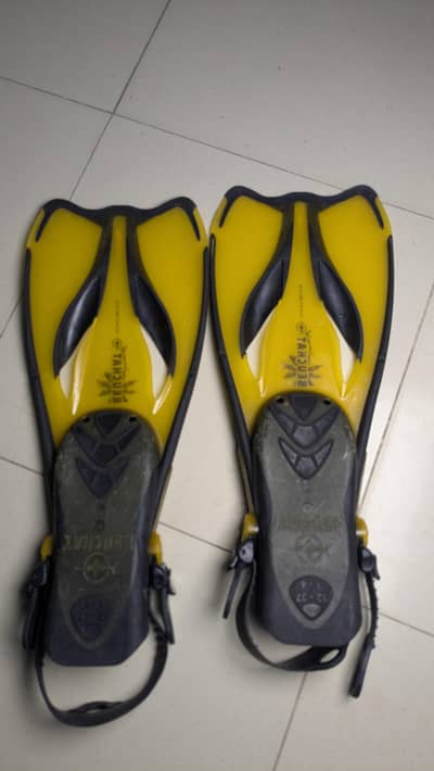 Original Beuchat OCEO Diving Fins with Original Bag