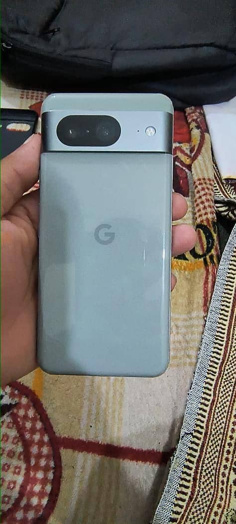 Google Pixel 8 0