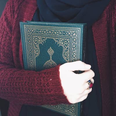 Female Online Quran Teacher - USA UK Canada Pakistan