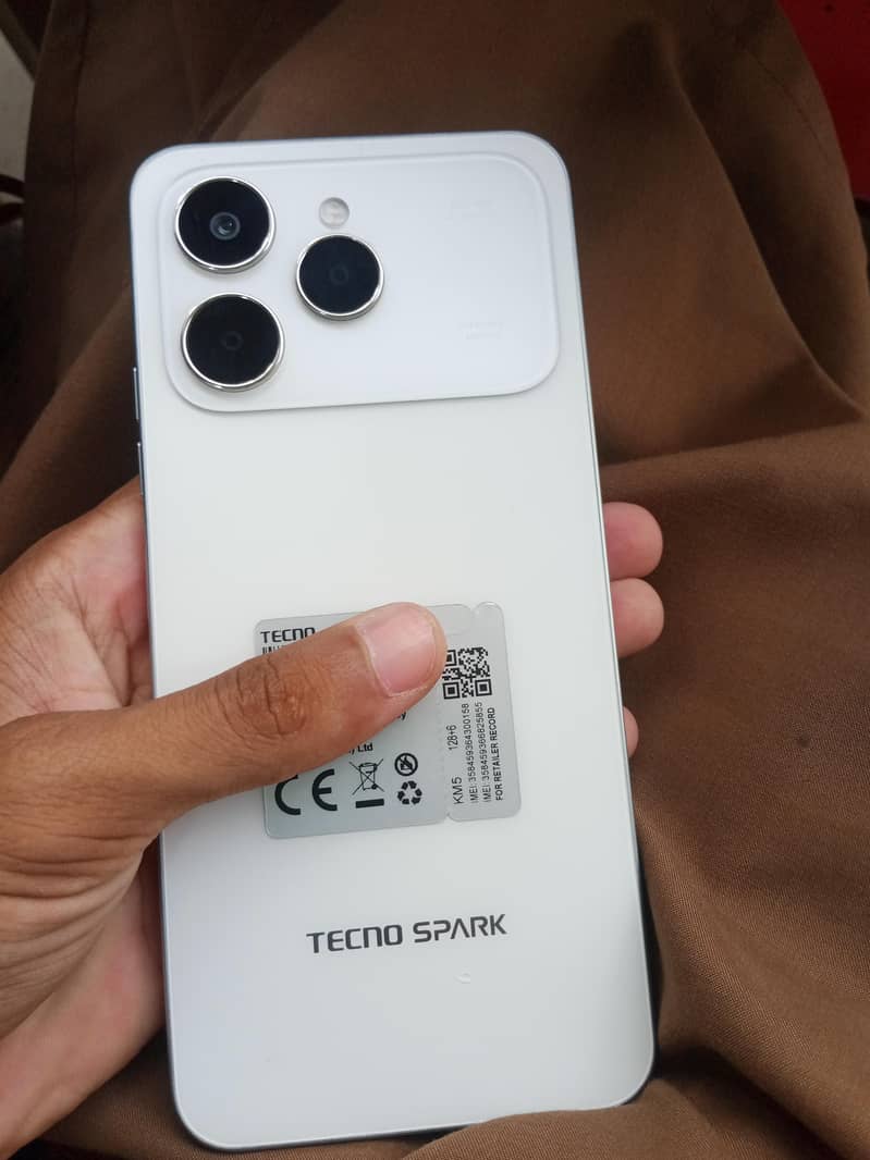 Tecno spark 40 0