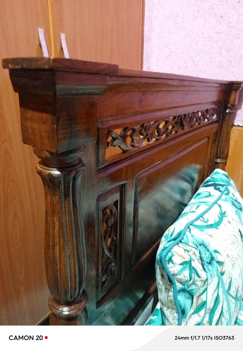 2 single bed used same like 10/10 3