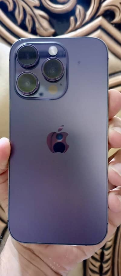 iPhone 14 Pro jv