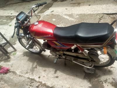 Honda cd 70 bike 2011 model