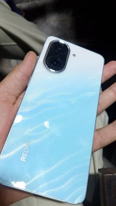 Realme A5 only set  4 128