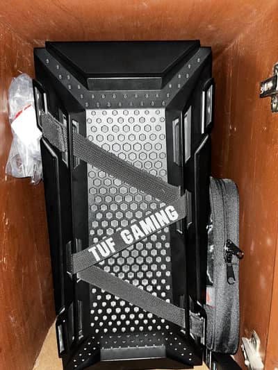 Asus Tuf GT301 Excellent Condition case