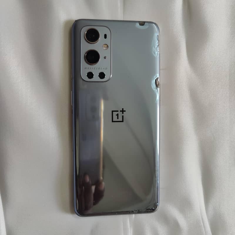 One Plus 9 Pro 1