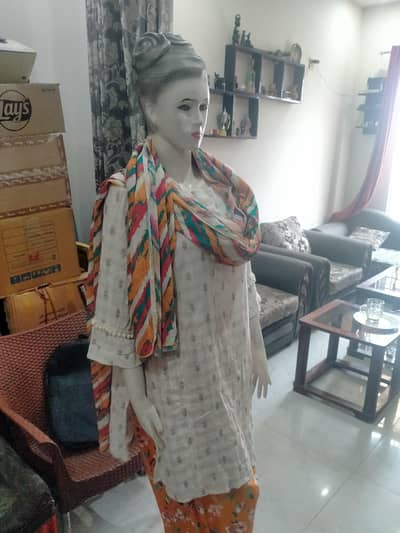 Dummy/Mannequin female 180 cm for fashion boutique clothes shop